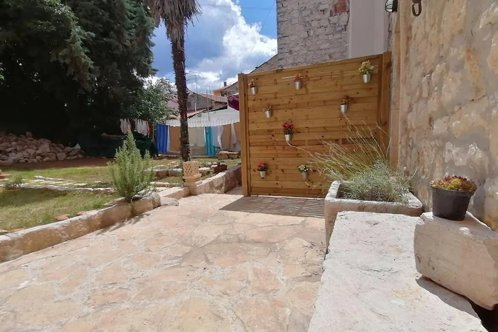 Rovinj Home With A Garden By Rocco